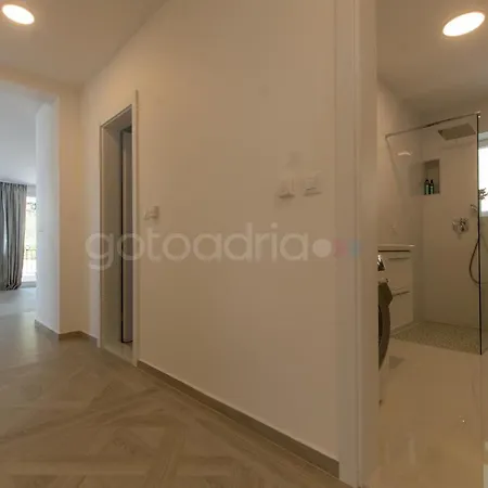 Apartmán Smaragd - Opal - Luxury With Shared Pool And Private Hot Tub *