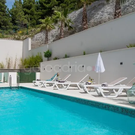 Smaragd - Opal - Luxury With Shared Pool And Private Hot Tub Apartmán *