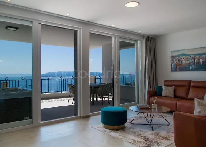 Apartament Smaragd - Opal - Luxury With Shared Pool And Private Hot Tub *